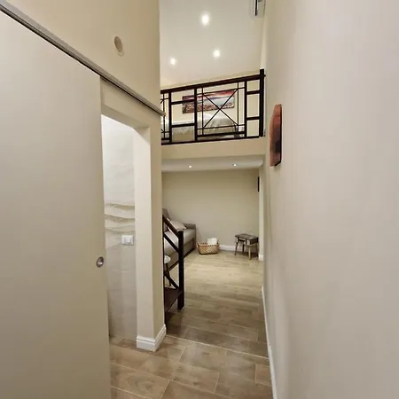 Mc Nocleg ze śniadaniem 4*